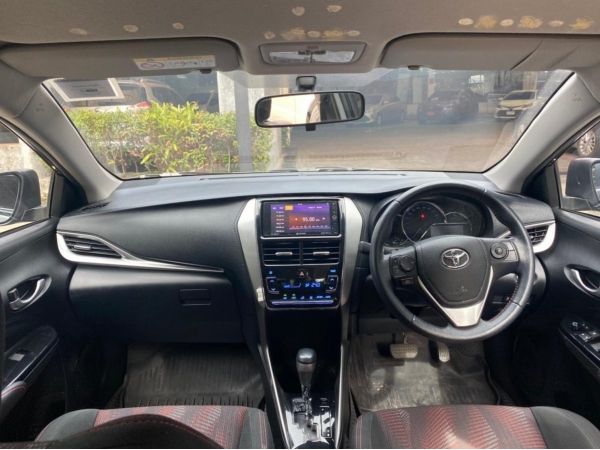 โตโยต้าชัวร์ Toyota Yaris Ativ 1.2S Sedan AT 2018 รูปที่ 4
